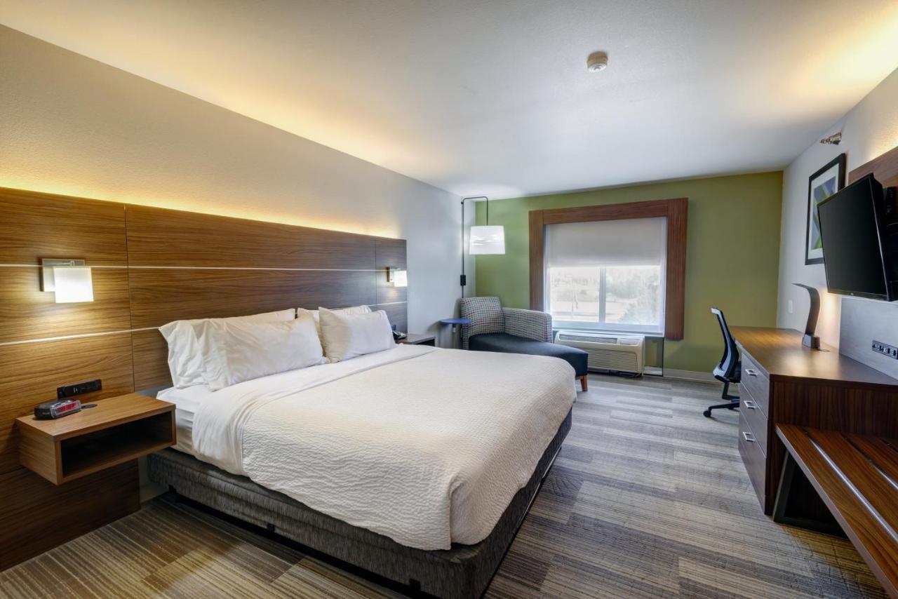 Holiday Inn Express Hotel & Suites Shelbyville By Ihg Esterno foto
