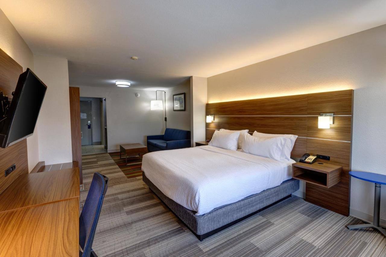 Holiday Inn Express Hotel & Suites Shelbyville By Ihg Esterno foto