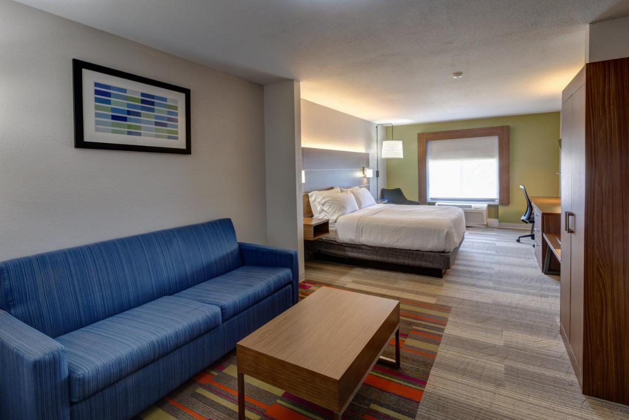 Holiday Inn Express Hotel & Suites Shelbyville By Ihg Esterno foto