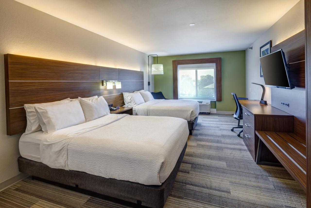 Holiday Inn Express Hotel & Suites Shelbyville By Ihg Esterno foto