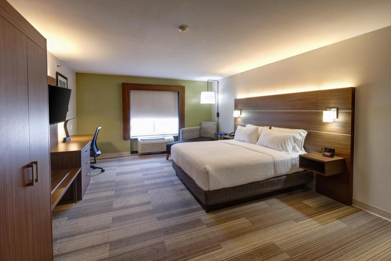 Holiday Inn Express Hotel & Suites Shelbyville By Ihg Esterno foto