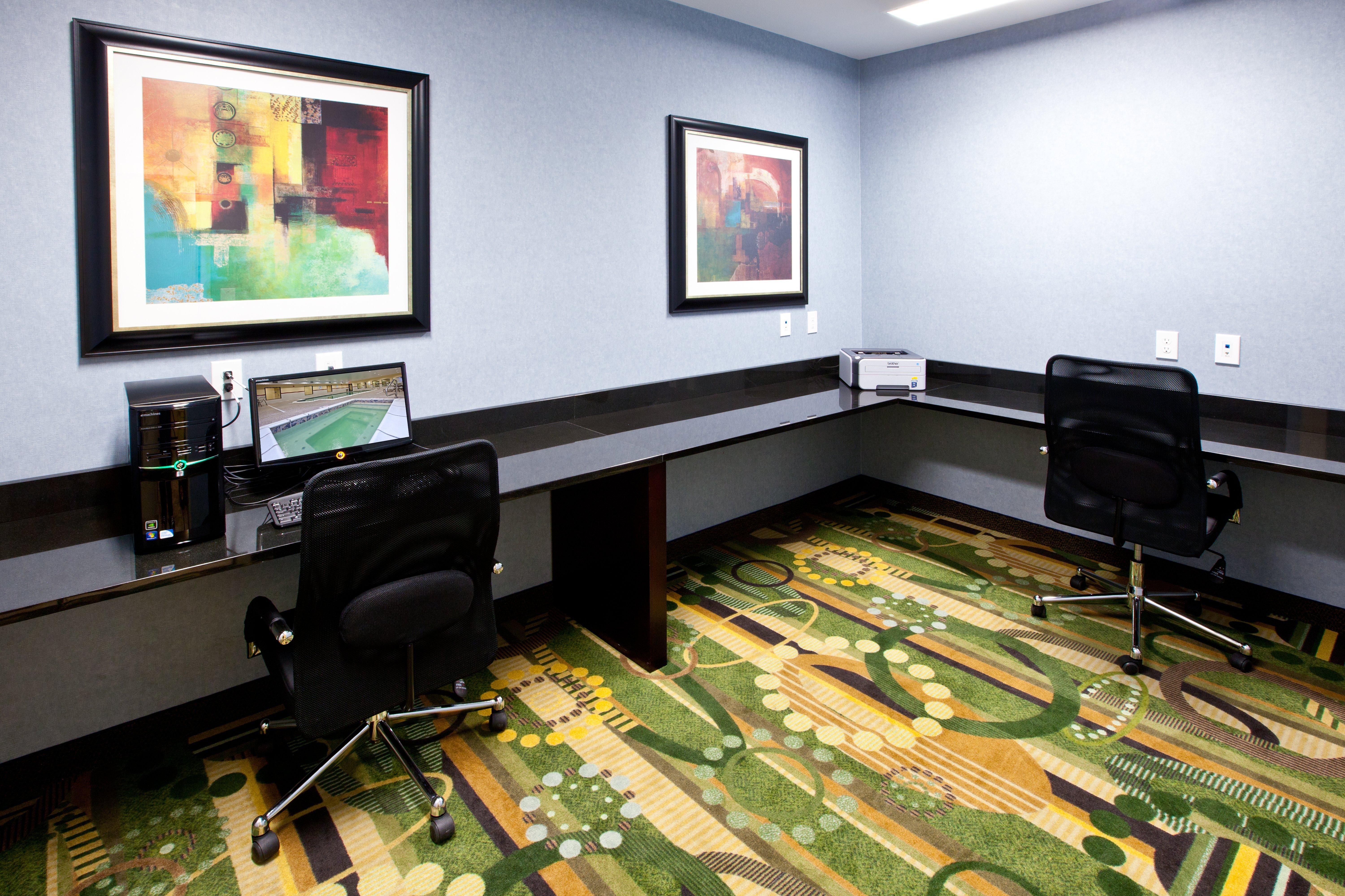 Holiday Inn Express Hotel & Suites Shelbyville By Ihg Esterno foto